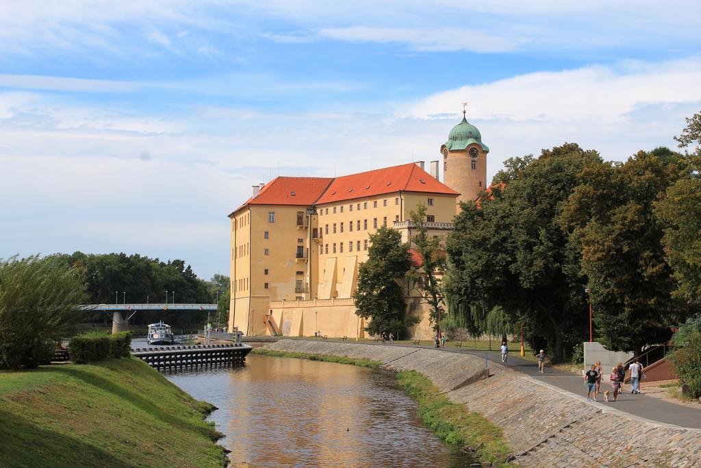 Apartment Promenada Podebrady Exterior photo